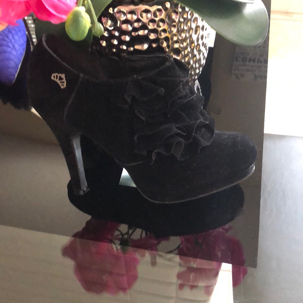 booties